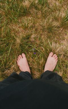 Barefoot 🦶🏻 Hike | August 10, 2025